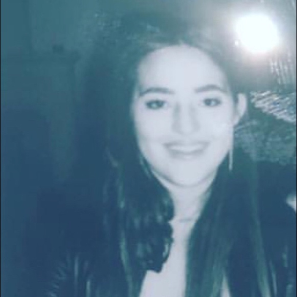 Meet your Posher, Zoe